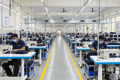 Sewing workstations and fabric handling — photo-based process visualisation